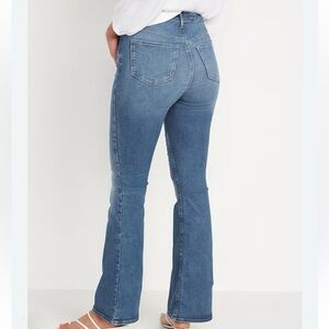Old Navy Fits you extra High Rise flare Jeans Light Blue size 2-6
